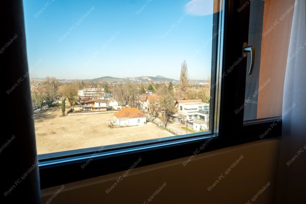 III. kerület, Római part - Eladó tégla lakás